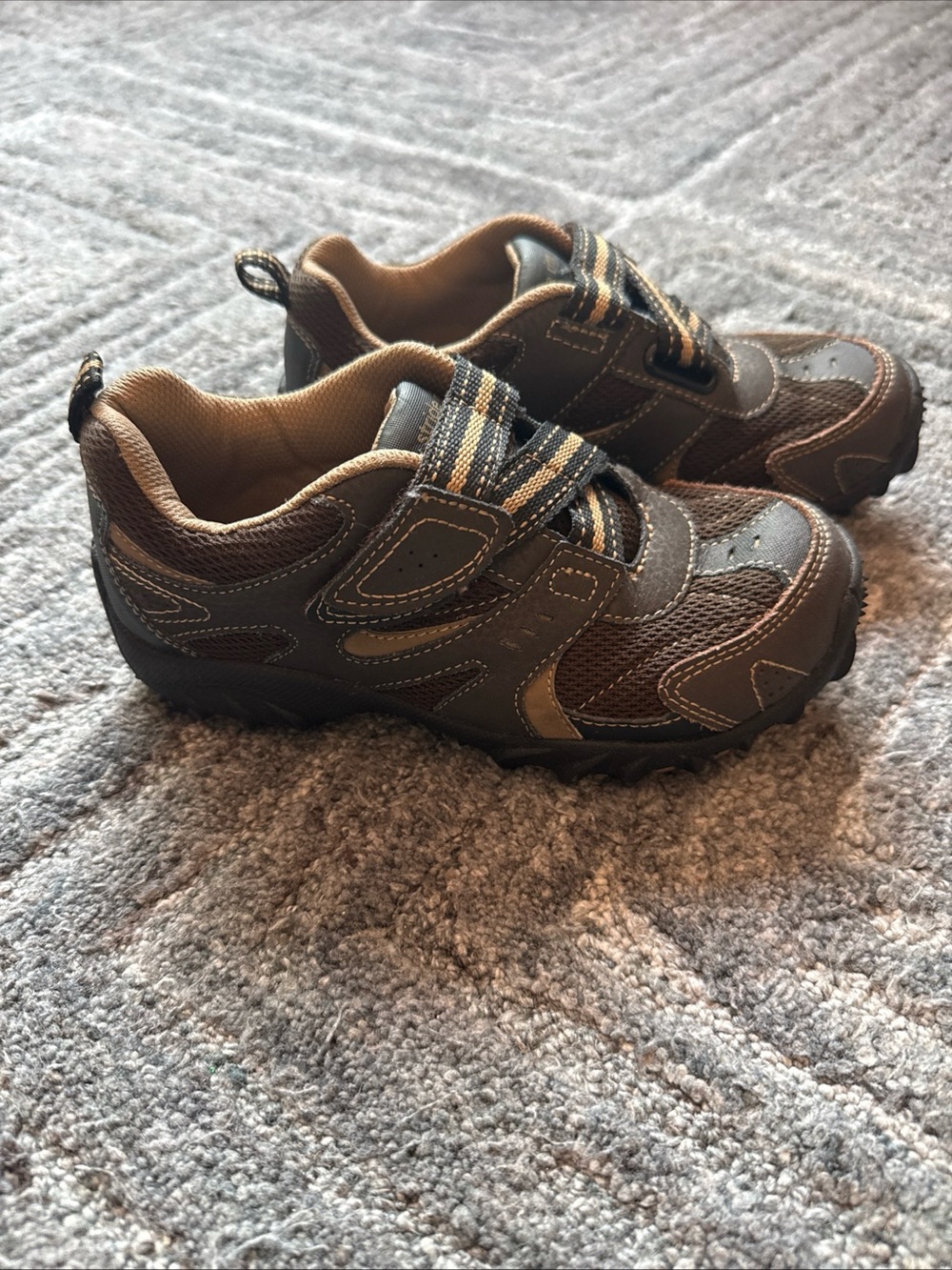 Stride Rite Brown And Tan Shoes Size 13.5W